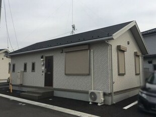 古河駅 バス30分  古河新田下車：停歩4分 1階の物件外観写真